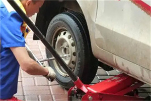 奥运公园附近拖车24小时服务热线电话